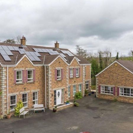 Killead House Hotel Aldergrove Bagian luar foto