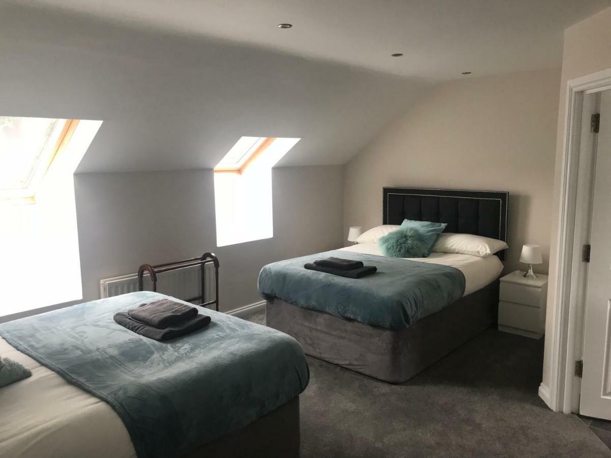 Killead House Hotel Aldergrove Bagian luar foto