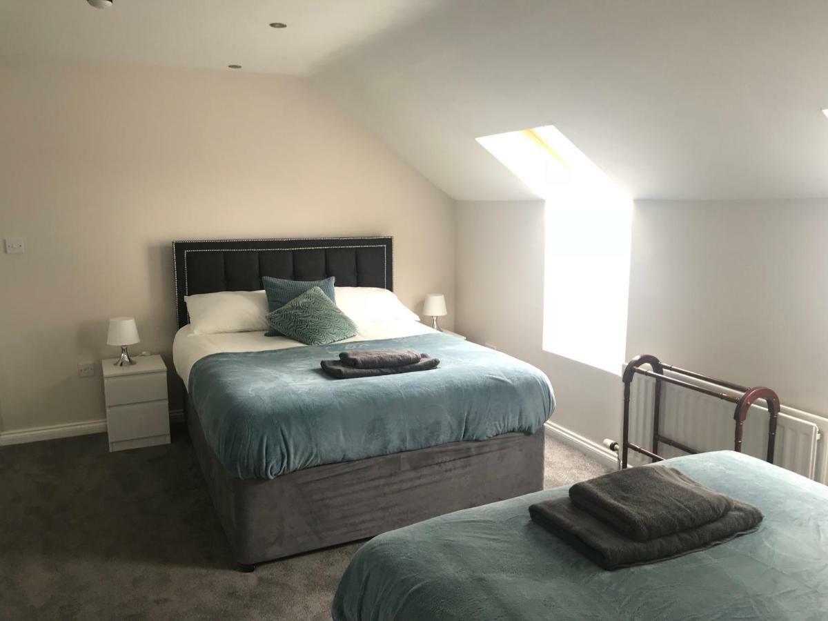 Killead House Hotel Aldergrove Bagian luar foto