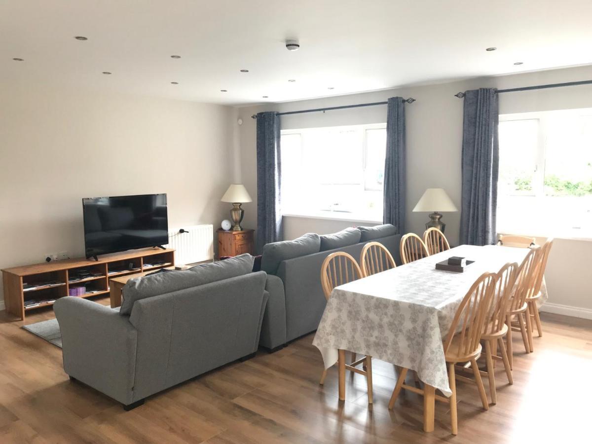 Killead House Hotel Aldergrove Bagian luar foto